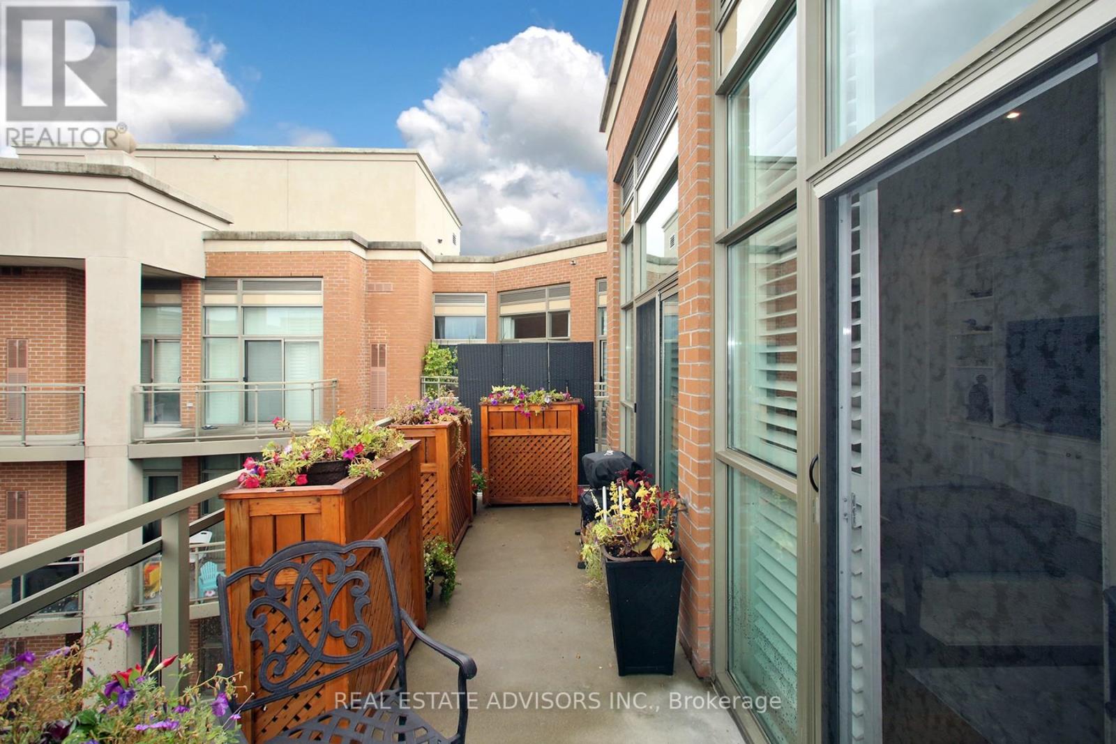Ph642 - 281 Woodbridge Avenue, Vaughan, Ontario  L4L 0C6 - Photo 24 - N12461844