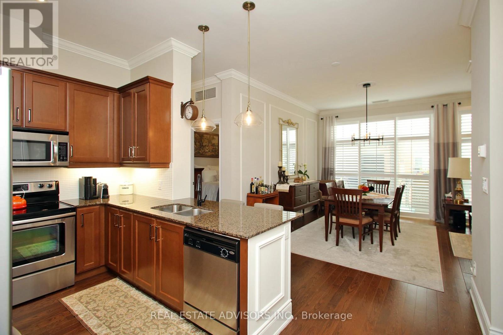 Ph642 - 281 Woodbridge Avenue, Vaughan, Ontario  L4L 0C6 - Photo 8 - N12461844