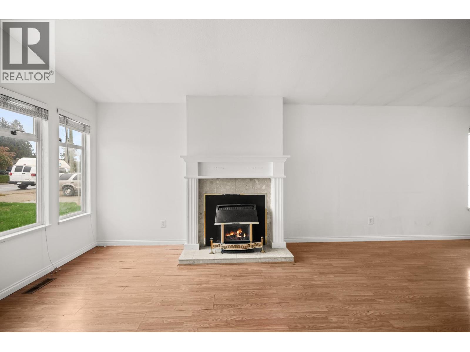 11677 203 Street, Maple Ridge, British Columbia  V2X 4T8 - Photo 8 - R3058220
