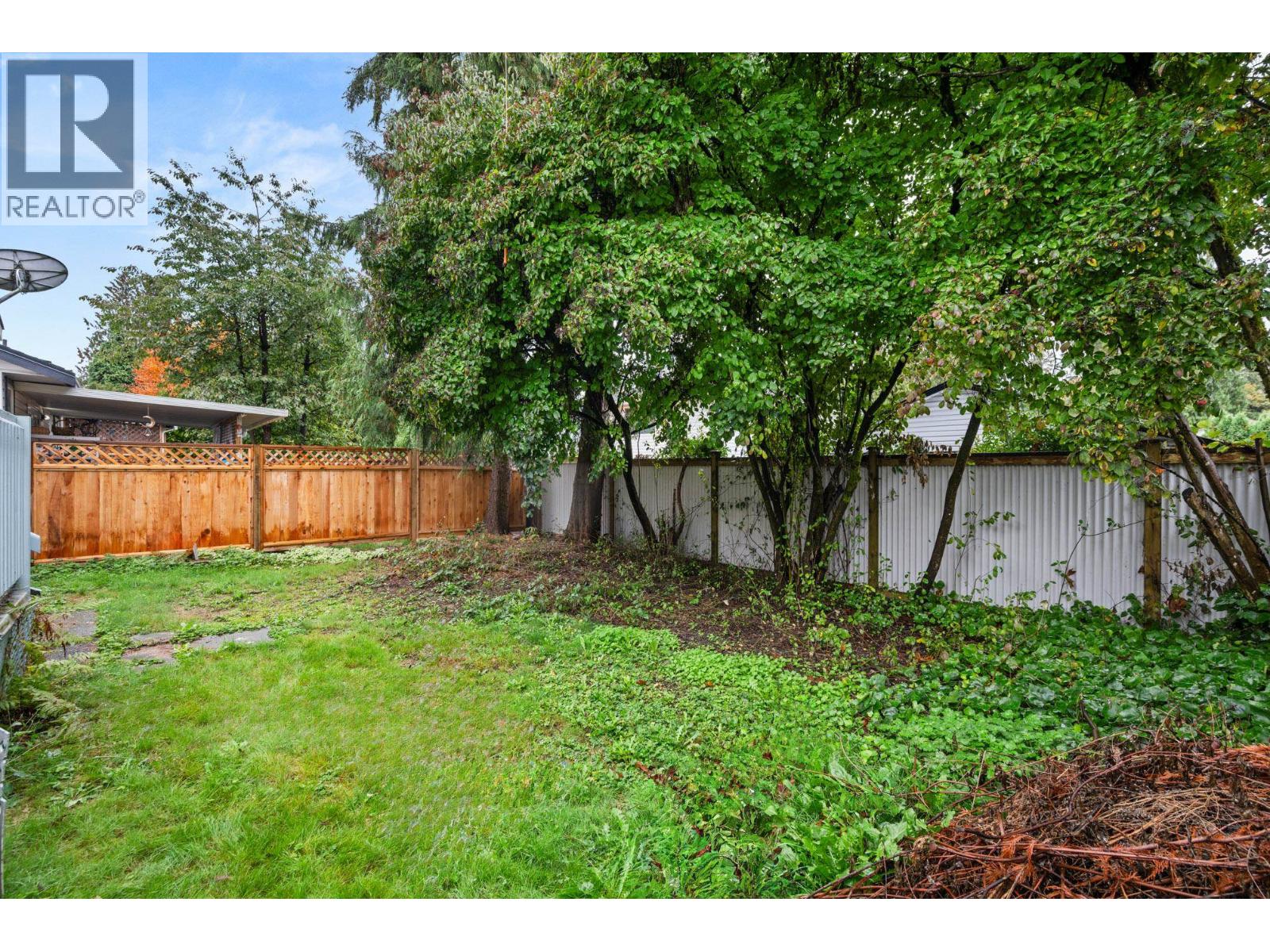 11677 203 Street, Maple Ridge, British Columbia  V2X 4T8 - Photo 32 - R3058220