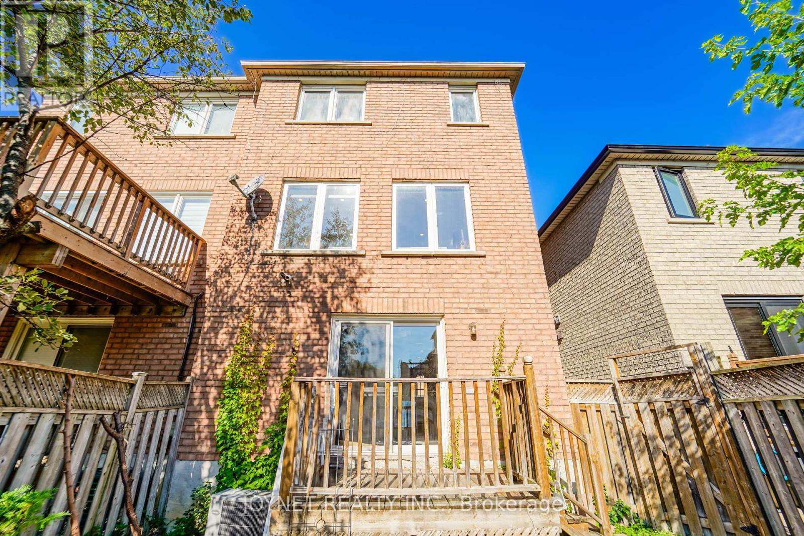 243 Yellowood Circle, Vaughan, Ontario  L4J 8M2 - Photo 39 - N12460676
