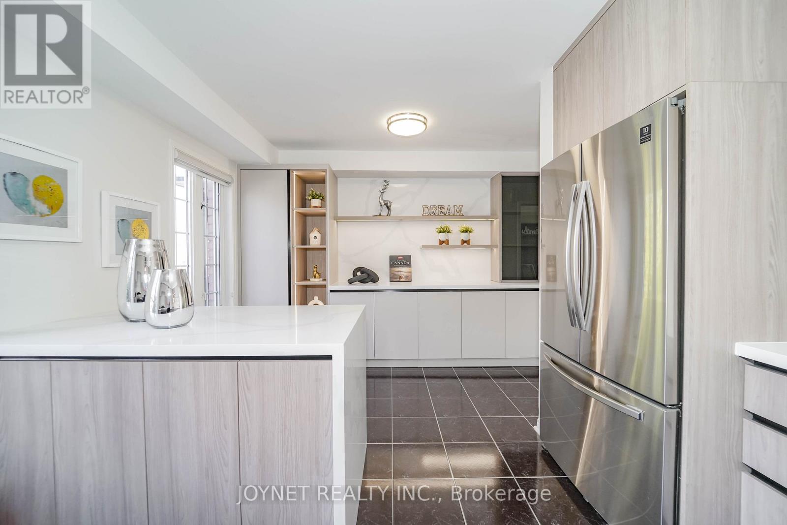 243 Yellowood Circle, Vaughan, Ontario  L4J 8M2 - Photo 21 - N12460676