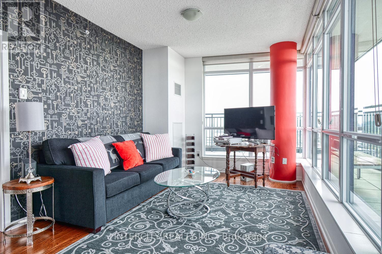 2104 - 800 Lawrence Avenue W, Toronto, Ontario  M6A 1C3 - Photo 11 - W12461837