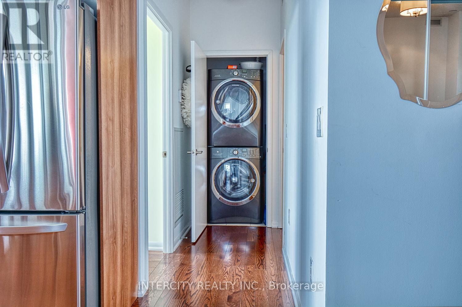 2104 - 800 Lawrence Avenue W, Toronto, Ontario  M6A 1C3 - Photo 19 - W12461837