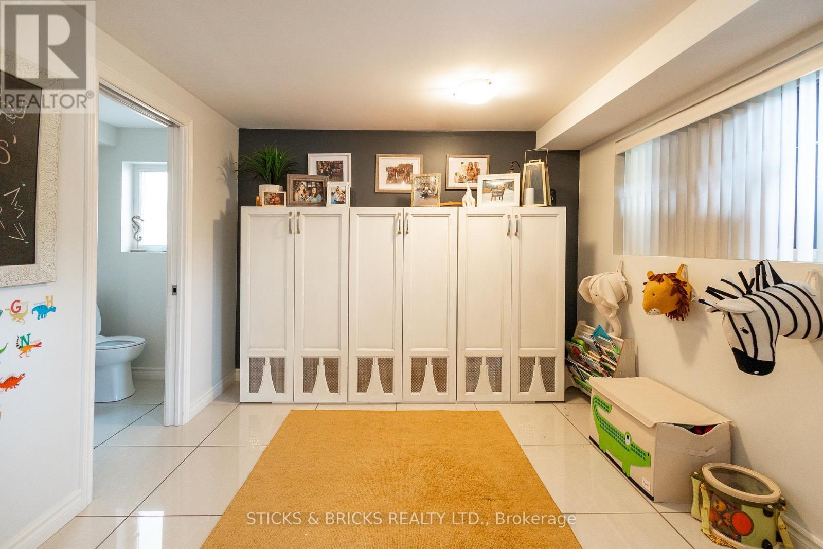 2530 Dorchester Road, Niagara Falls, Ontario  L2J 2Y8 - Photo 23 - X12461863
