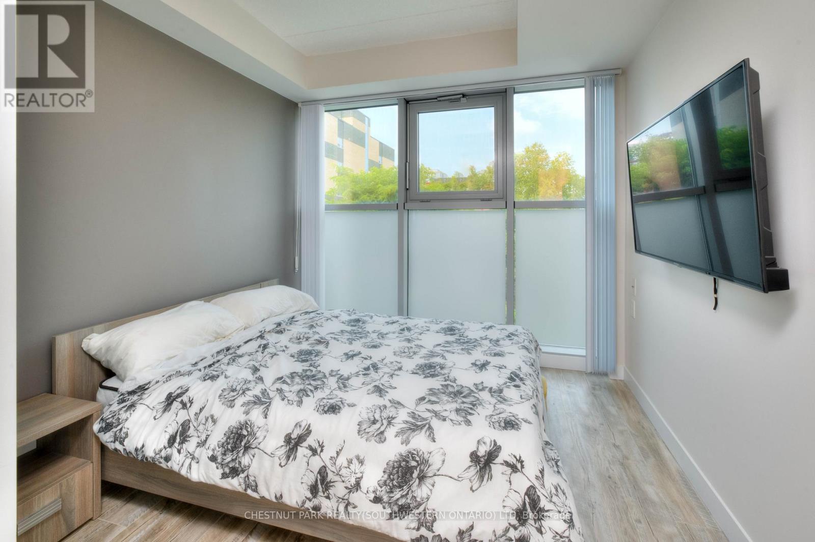 415 - 257 Hemlock Street, Waterloo, Ontario  N2L 0K2 - Photo 11 - X12461842