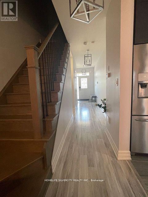 4308 Shuttleworth Drive, Niagara Falls, Ontario  L2G 0X5 - Photo 3 - X12461846
