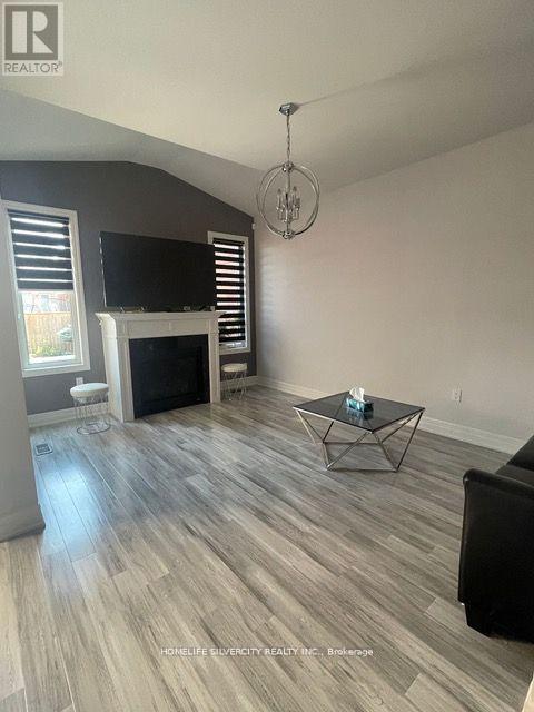 4308 Shuttleworth Drive, Niagara Falls, Ontario  L2G 0X5 - Photo 7 - X12461846