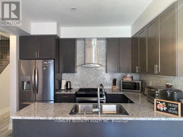 4308 Shuttleworth Drive, Niagara Falls, Ontario  L2G 0X5 - Photo 9 - X12461846