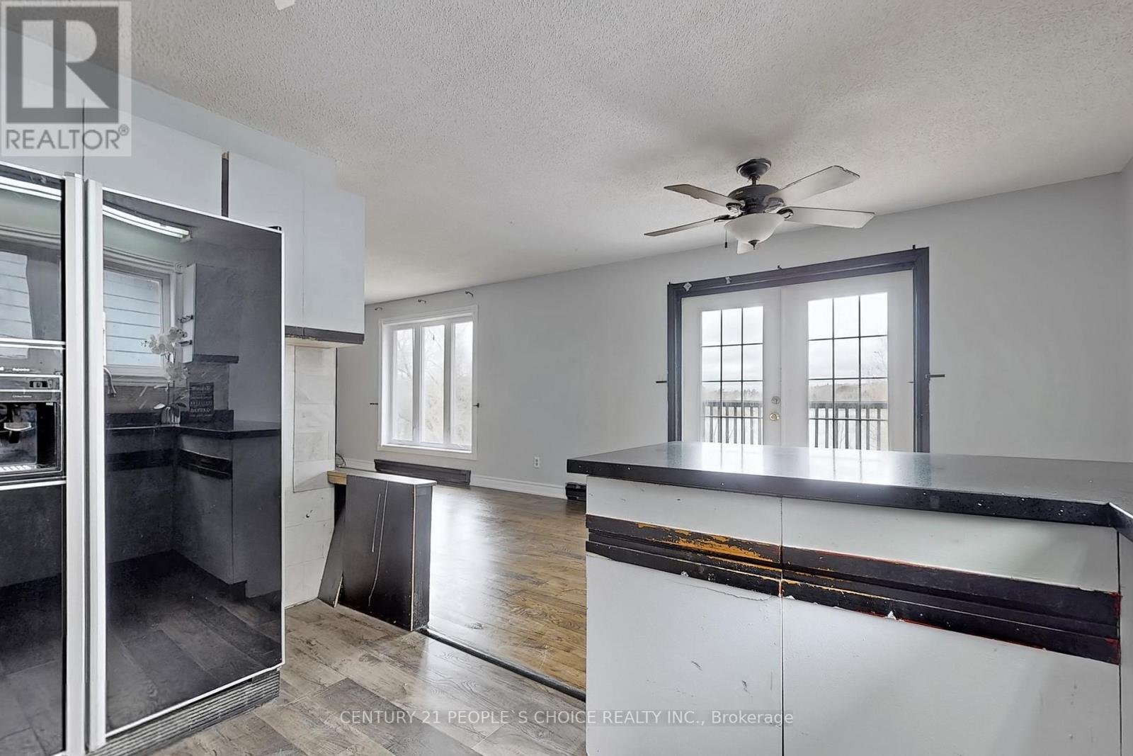 156 Main Street W, Huntsville, Ontario  P1H 1X8 - Photo 12 - X12443830