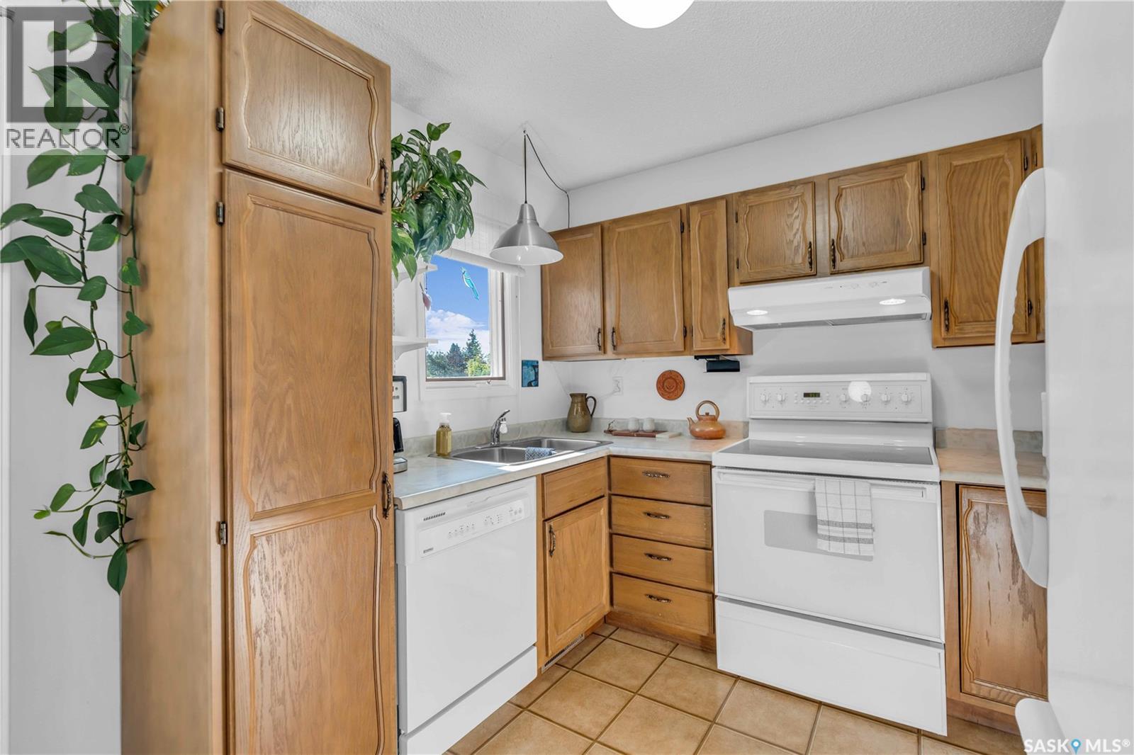 623 Priel Crescent, Saskatoon, Saskatchewan  S7M 4K9 - Photo 15 - SK020773
