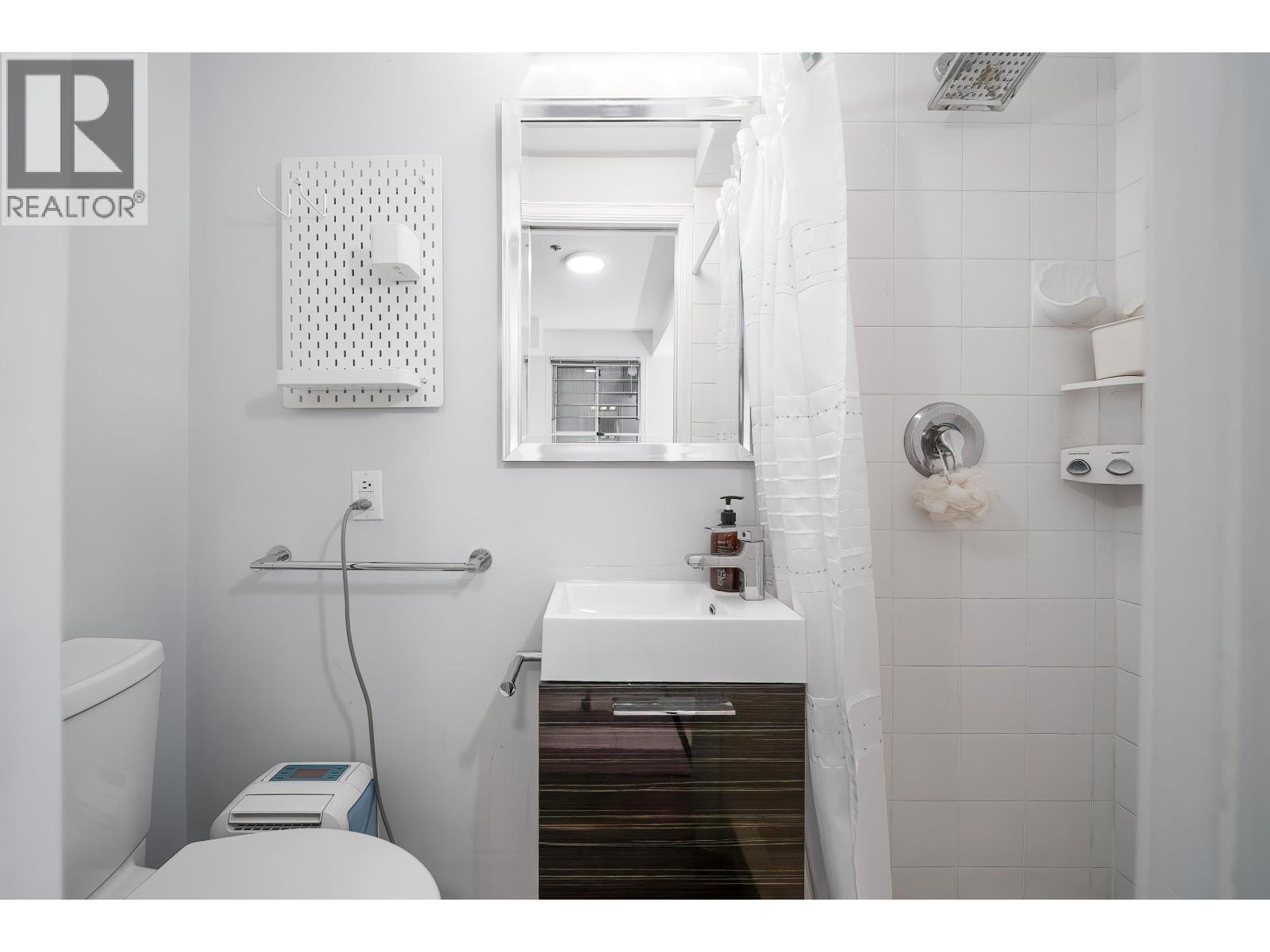 3458 Point Grey Road, Vancouver, British Columbia  V6R 1A5 - Photo 18 - R3058392