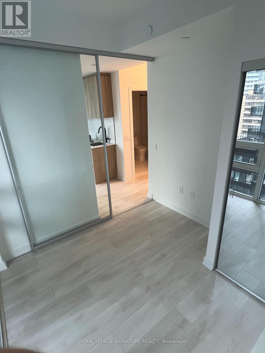 1102 - 117 Broadway Avenue, Toronto, Ontario  M4P 1V5 - Photo 19 - C12461850
