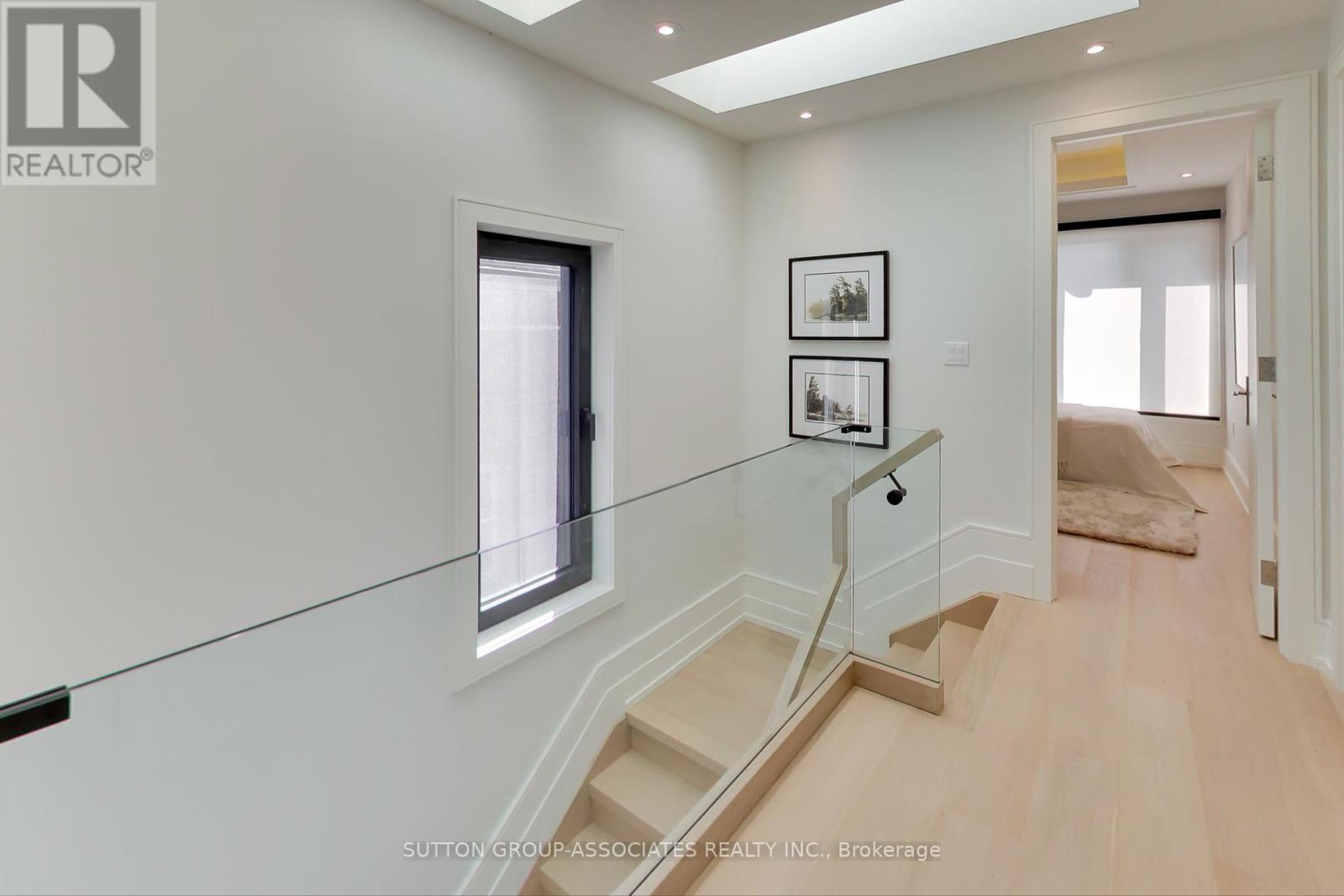 199 Arlington Avenue, Toronto, Ontario  M6C 2Z4 - Photo 18 - C12461866