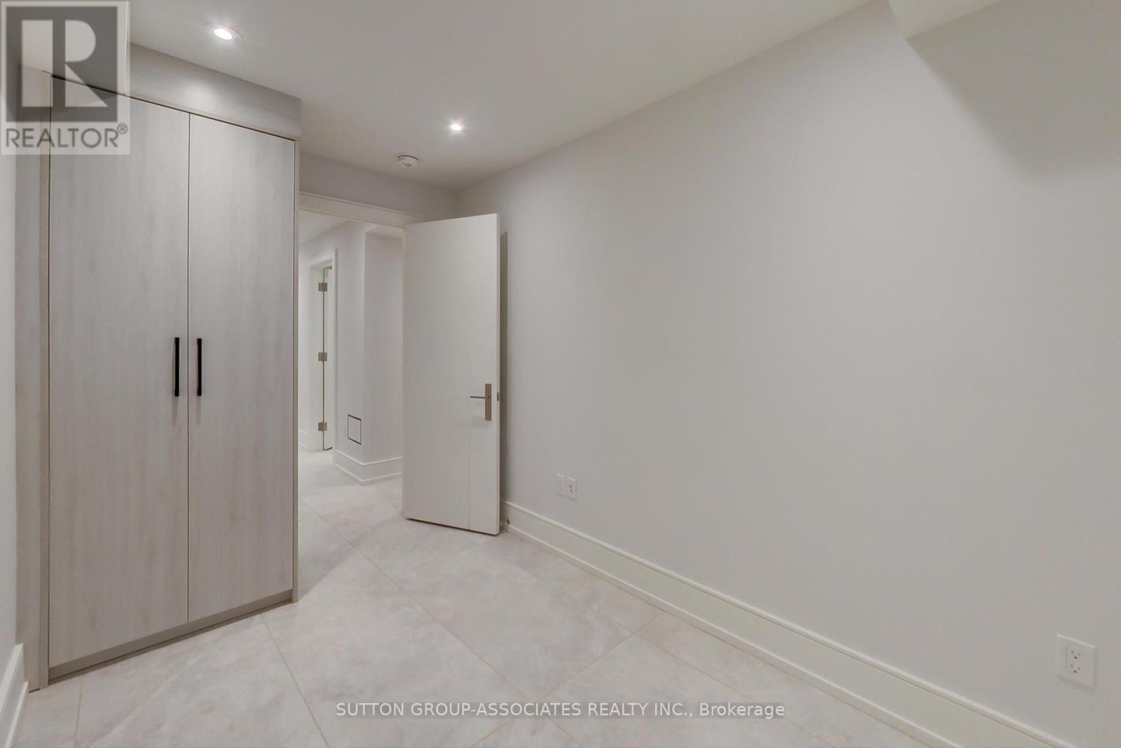 199 Arlington Avenue, Toronto, Ontario  M6C 2Z4 - Photo 35 - C12461866