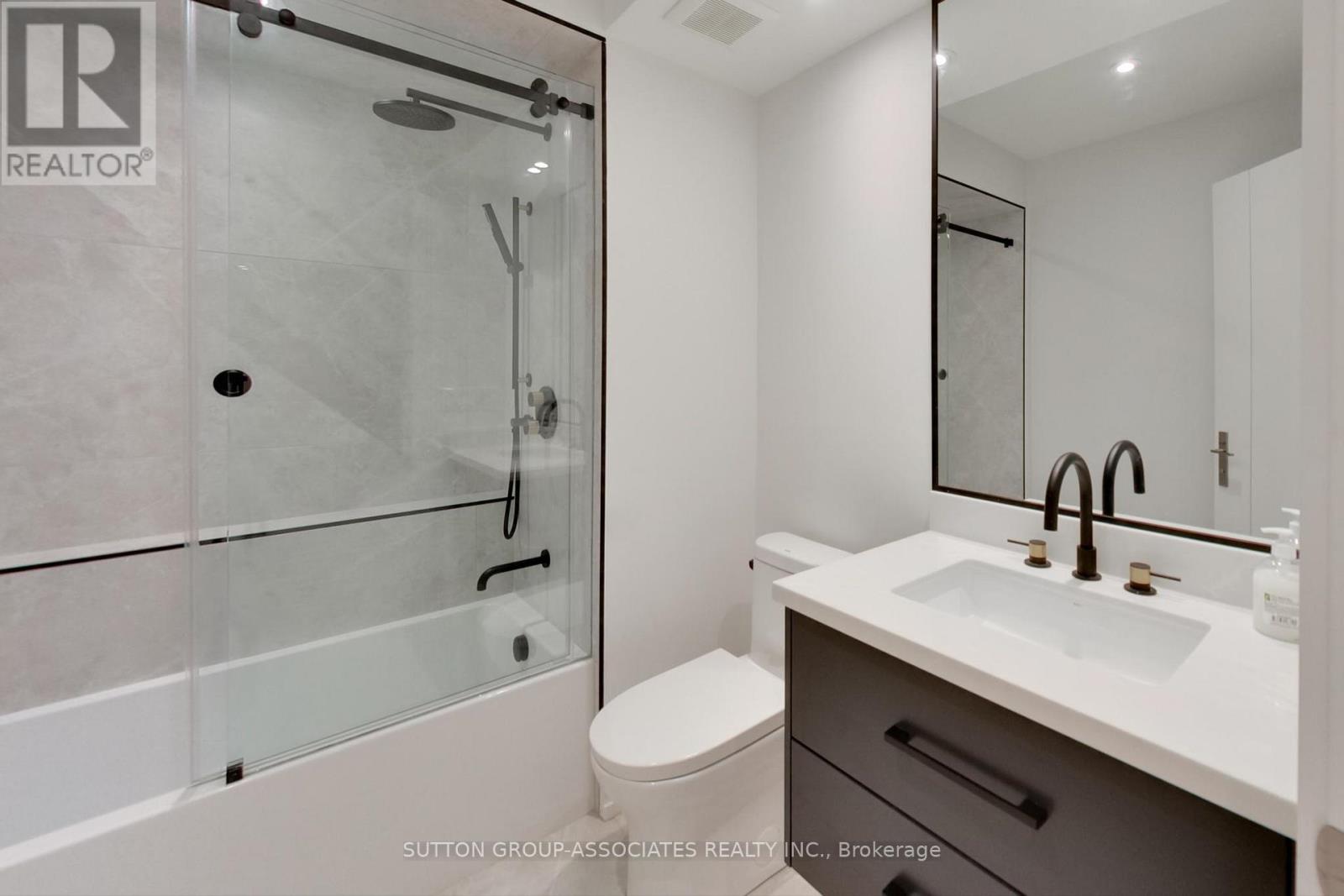 199 Arlington Avenue, Toronto, Ontario  M6C 2Z4 - Photo 38 - C12461866