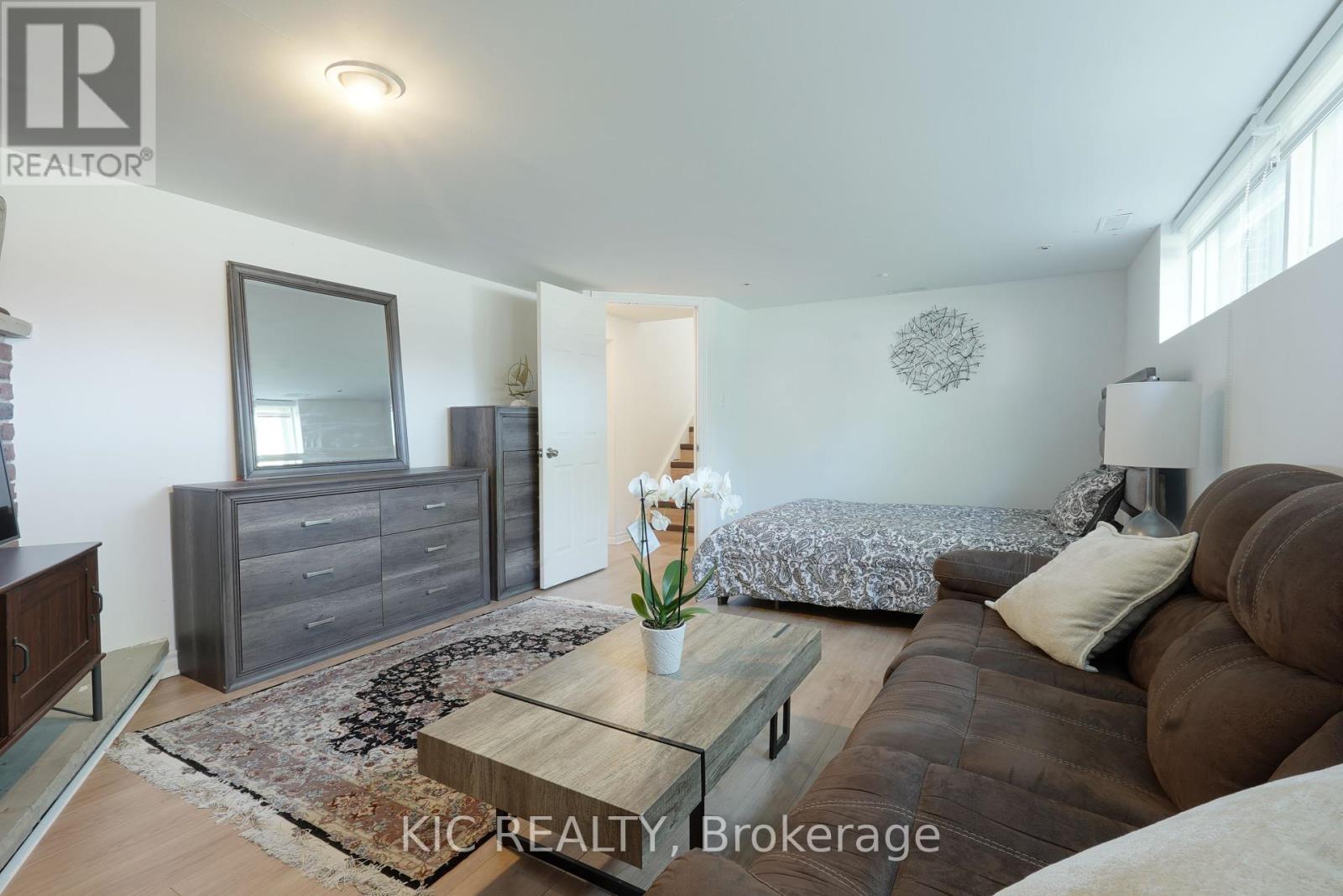 249 Tampico Road, Richmond Hill, Ontario  L4C 4R8 - Photo 26 - N12461851