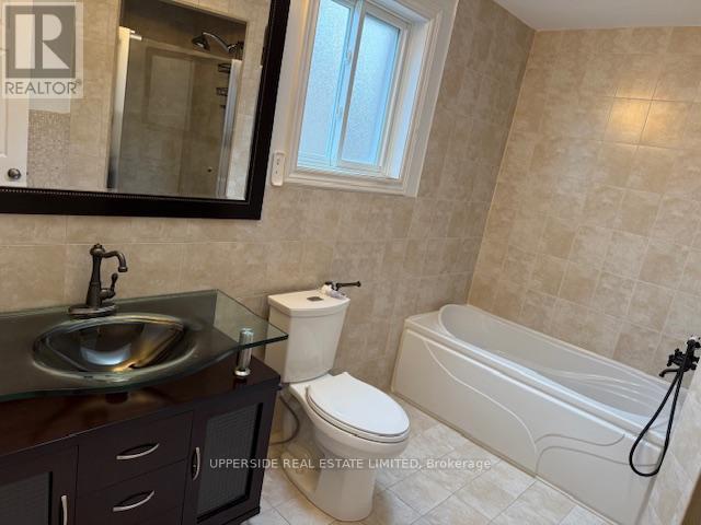 51 Jessica Gdns Gardens, Vaughan, Ontario  L4J 3G1 - Photo 12 - N12461856