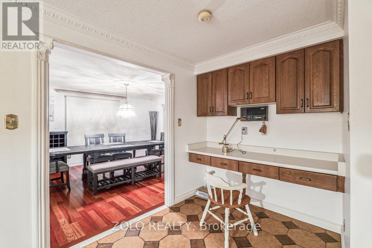 95 Pemberton Road, Richmond Hill, Ontario  L4C 3T6 - Photo 14 - N12461880