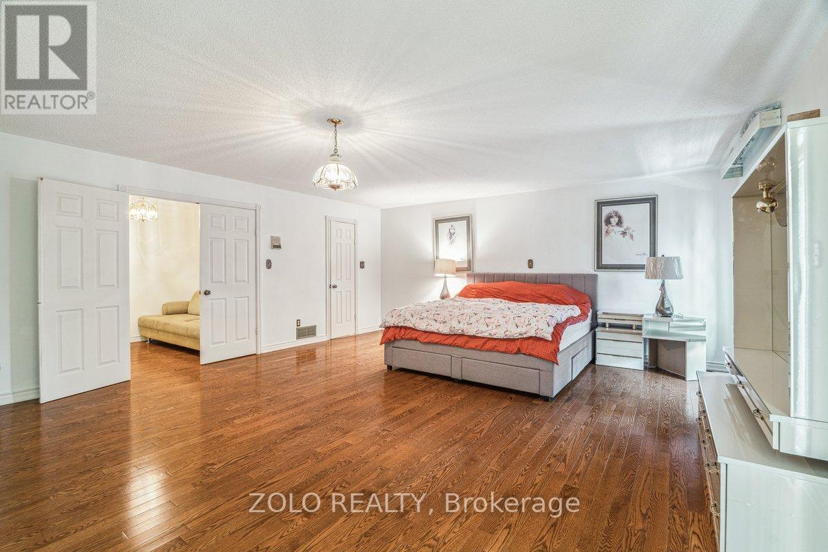 95 Pemberton Road, Richmond Hill, Ontario  L4C 3T6 - Photo 22 - N12461880