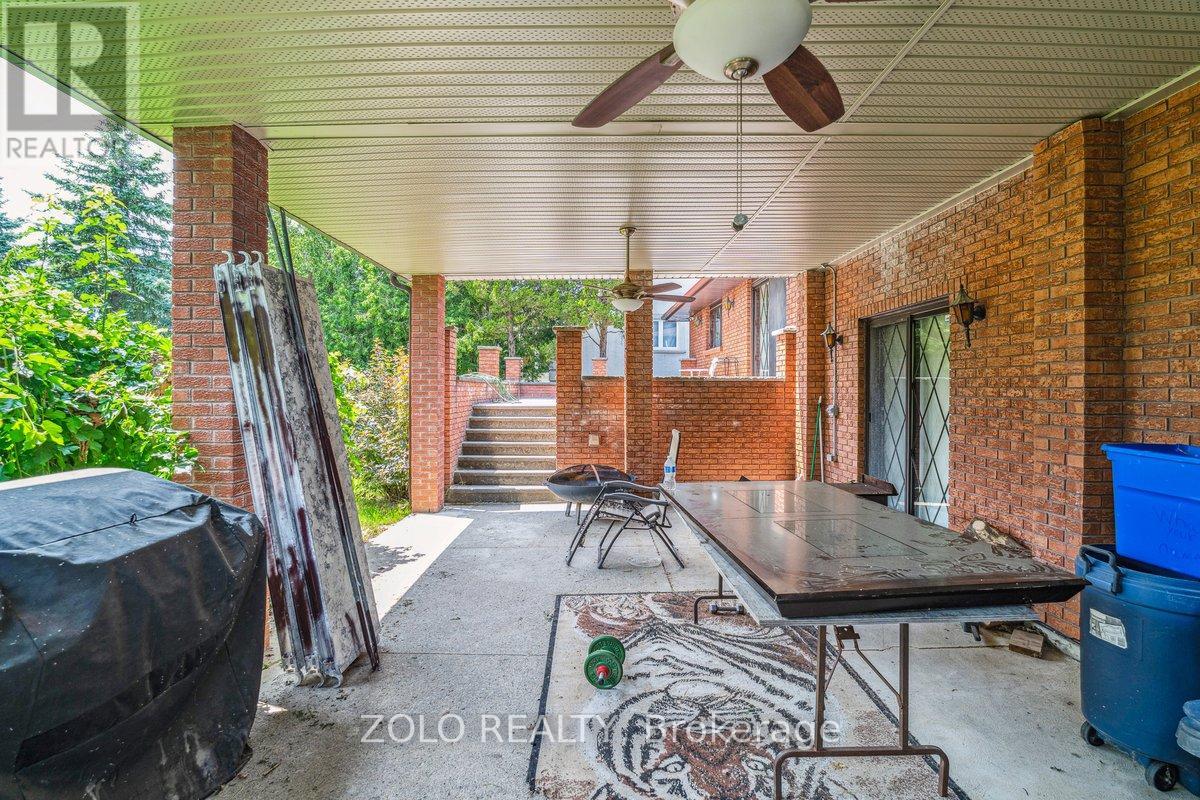 95 Pemberton Road, Richmond Hill, Ontario  L4C 3T6 - Photo 7 - N12461880