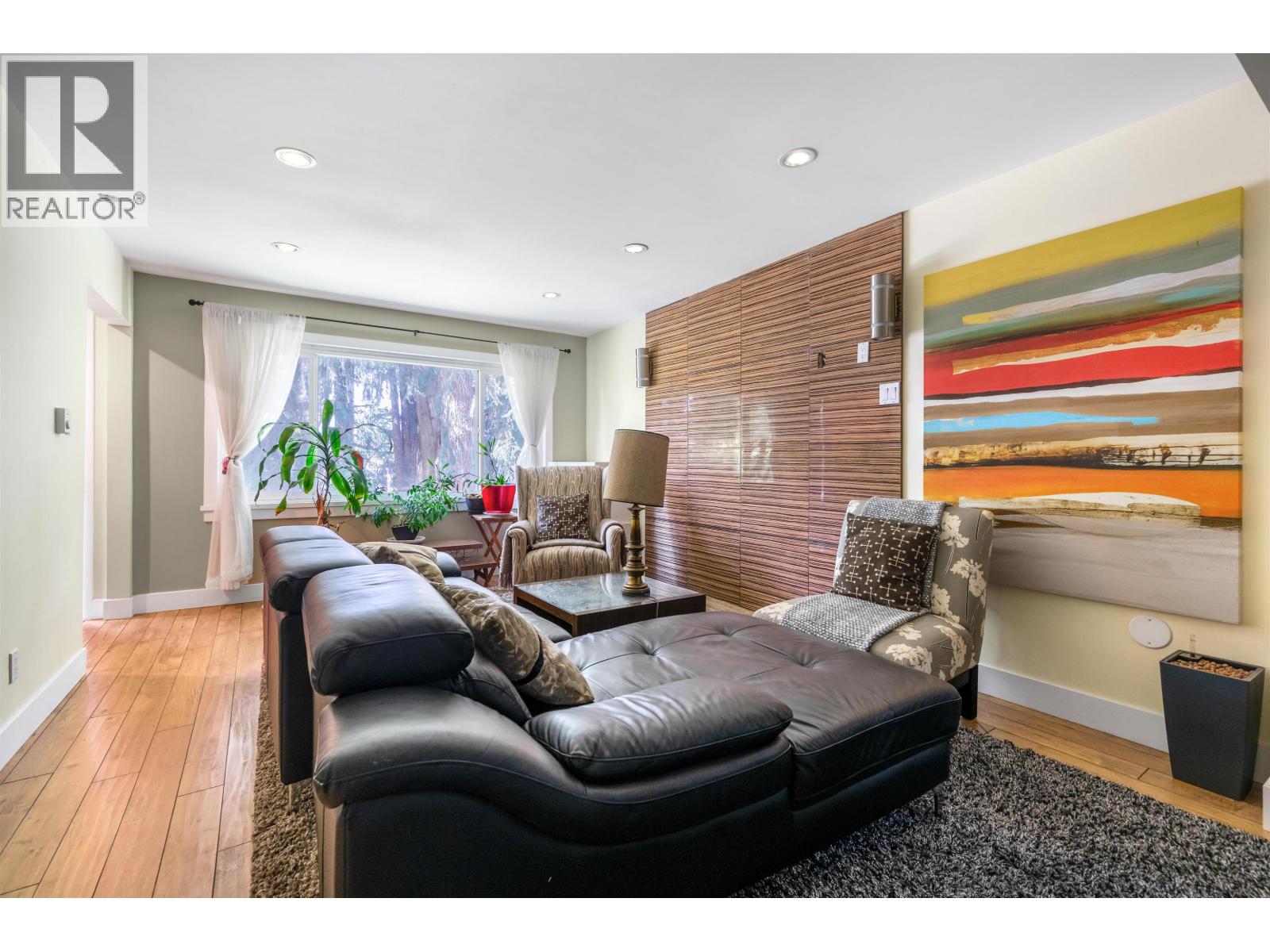 7814 Rosewood Street, Burnaby, British Columbia  V5E 2H1 - Photo 4 - R3058178