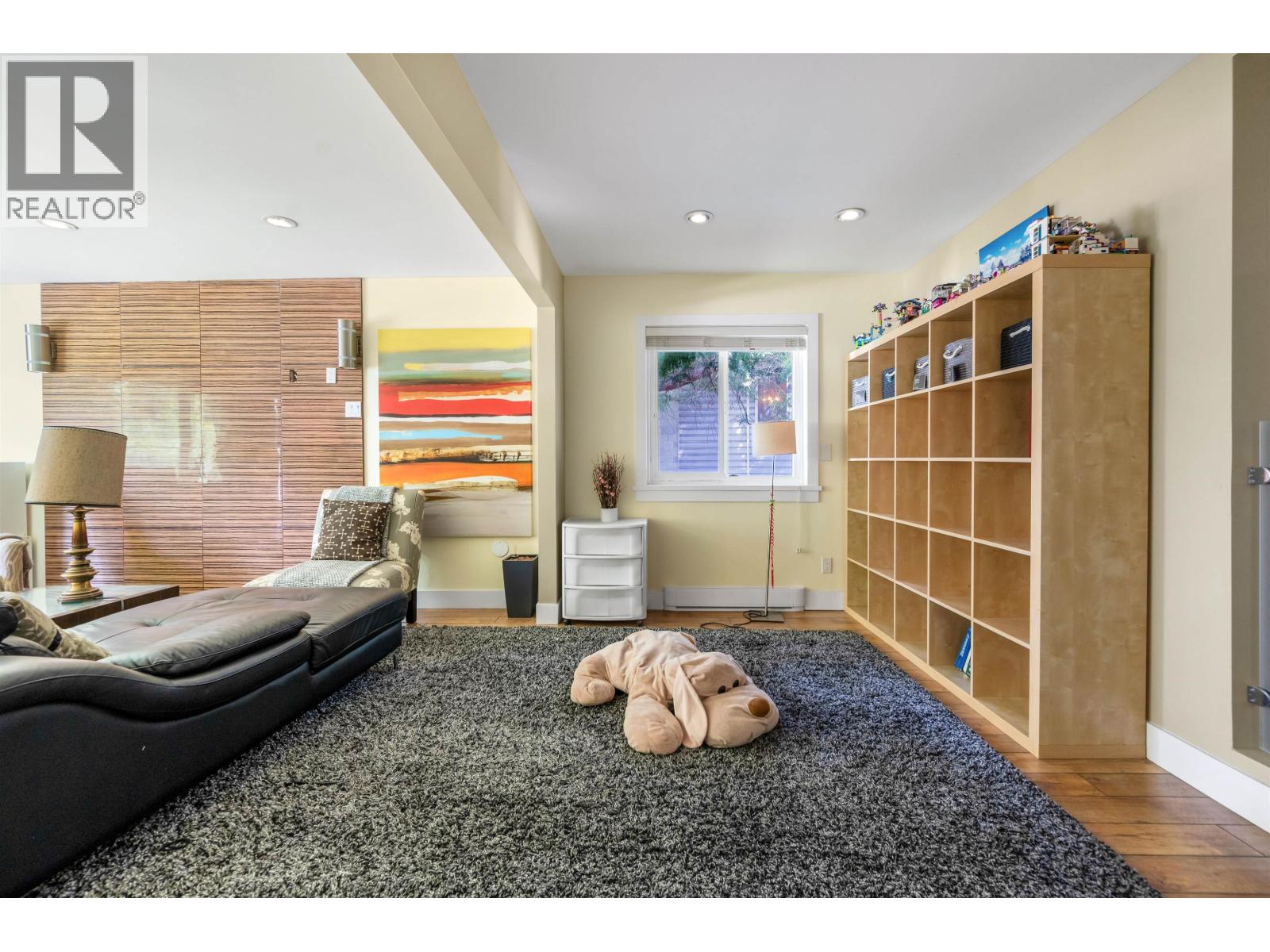 7814 Rosewood Street, Burnaby, British Columbia  V5E 2H1 - Photo 3 - R3058178