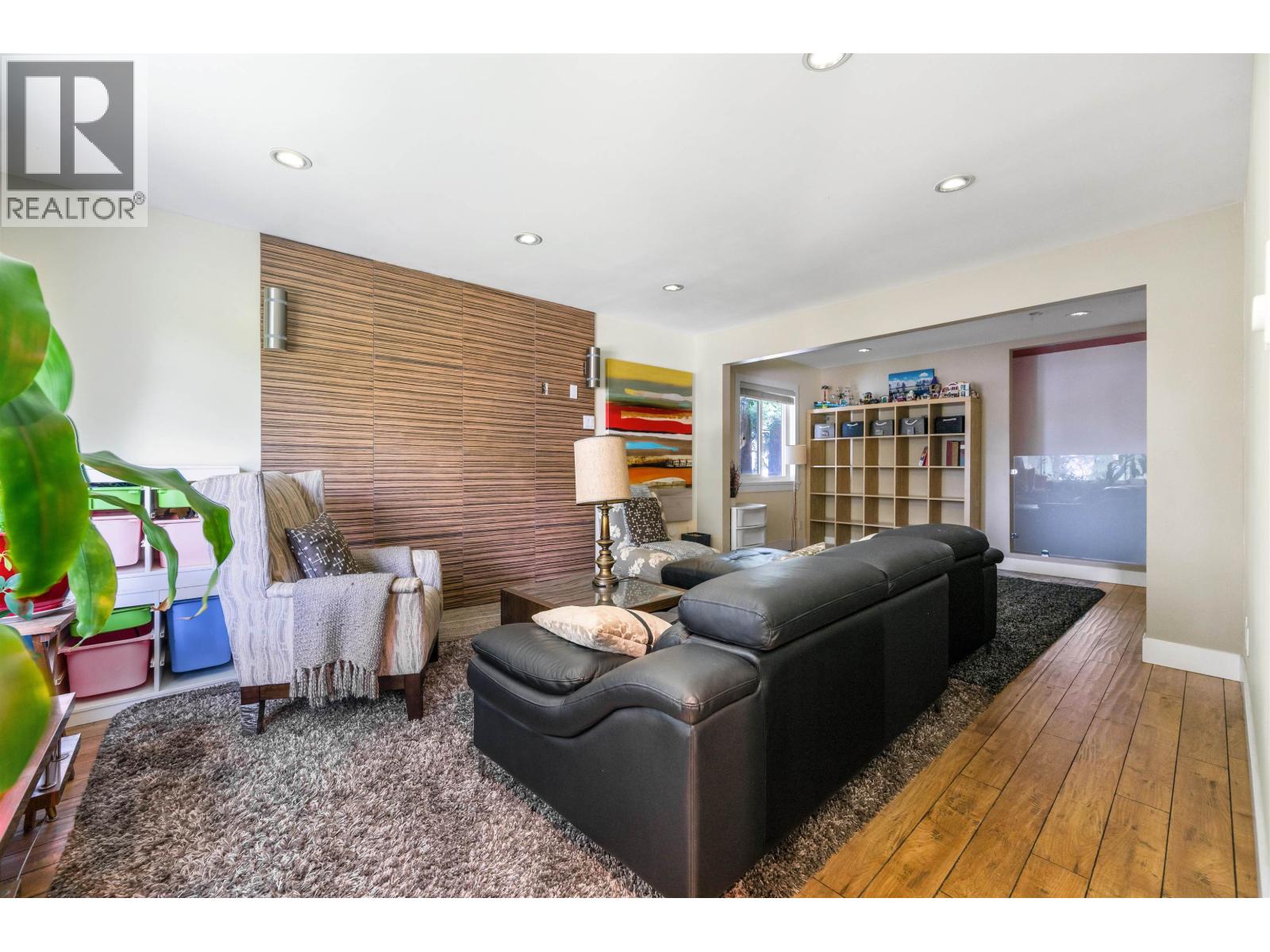 7814 Rosewood Street, Burnaby, British Columbia  V5E 2H1 - Photo 5 - R3058178