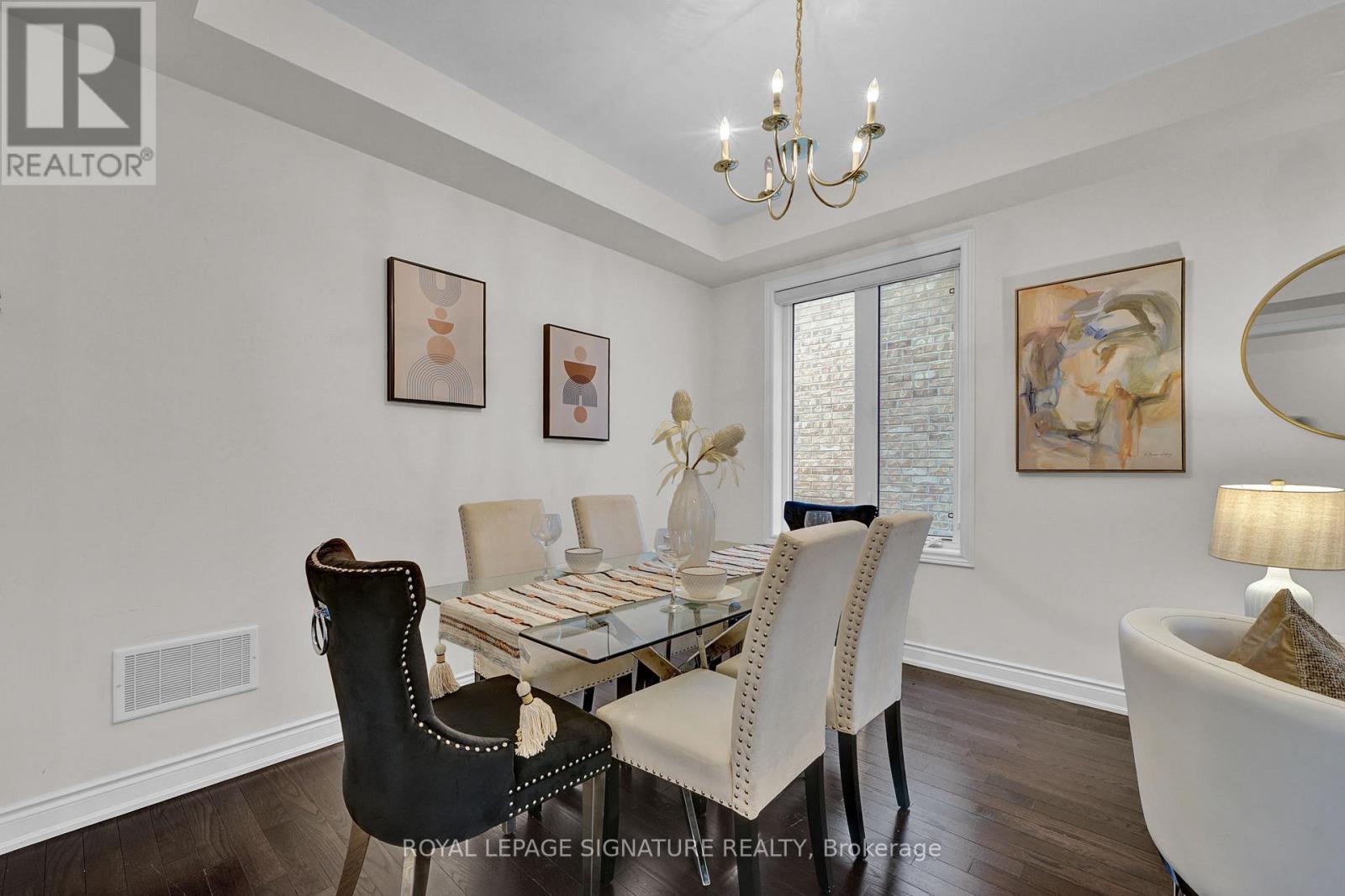 58 Orangeblossom Trail, Brampton, Ontario  L6X 0E4 - Photo 24 - W12461849