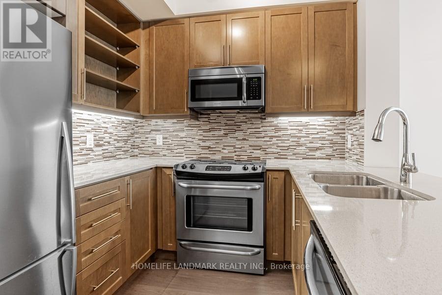 1606 - 55 Oneida Crescent, Richmond Hill, Ontario  L4B 0E8 - Photo 5 - N12461780