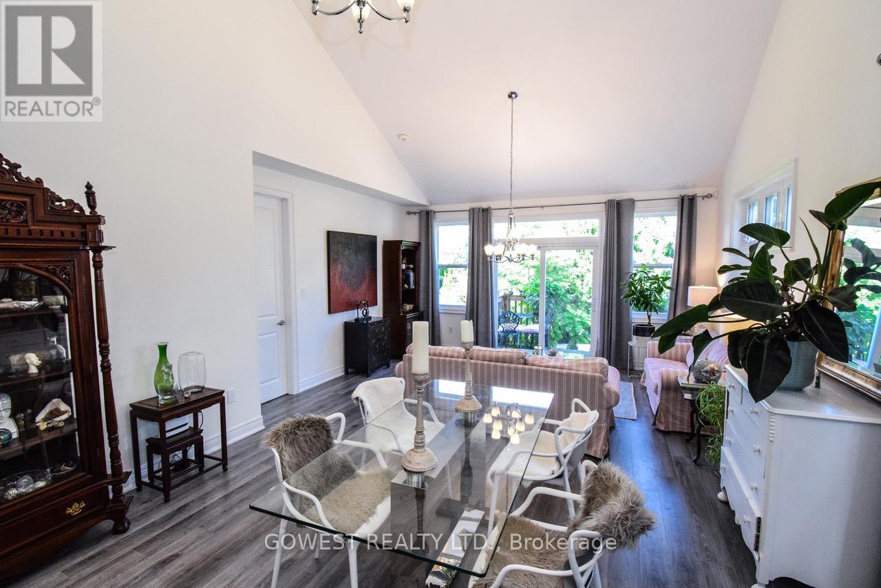 58 Paradise Grove, Niagara-On-The-Lake, Ontario  L0S 1T0 - Photo 16 - X12461883