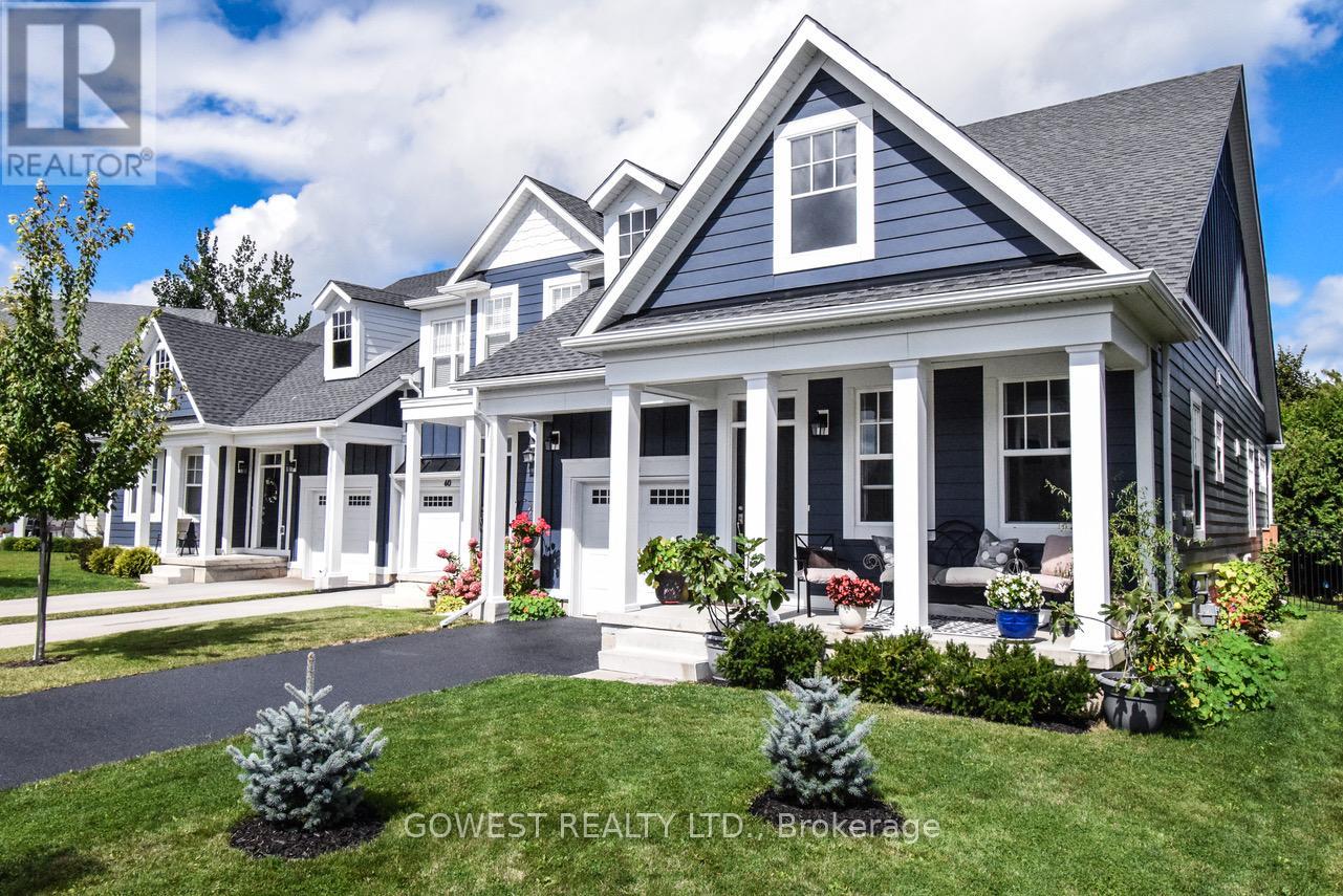 58 Paradise Grove, Niagara-On-The-Lake, Ontario  L0S 1T0 - Photo 2 - X12461883