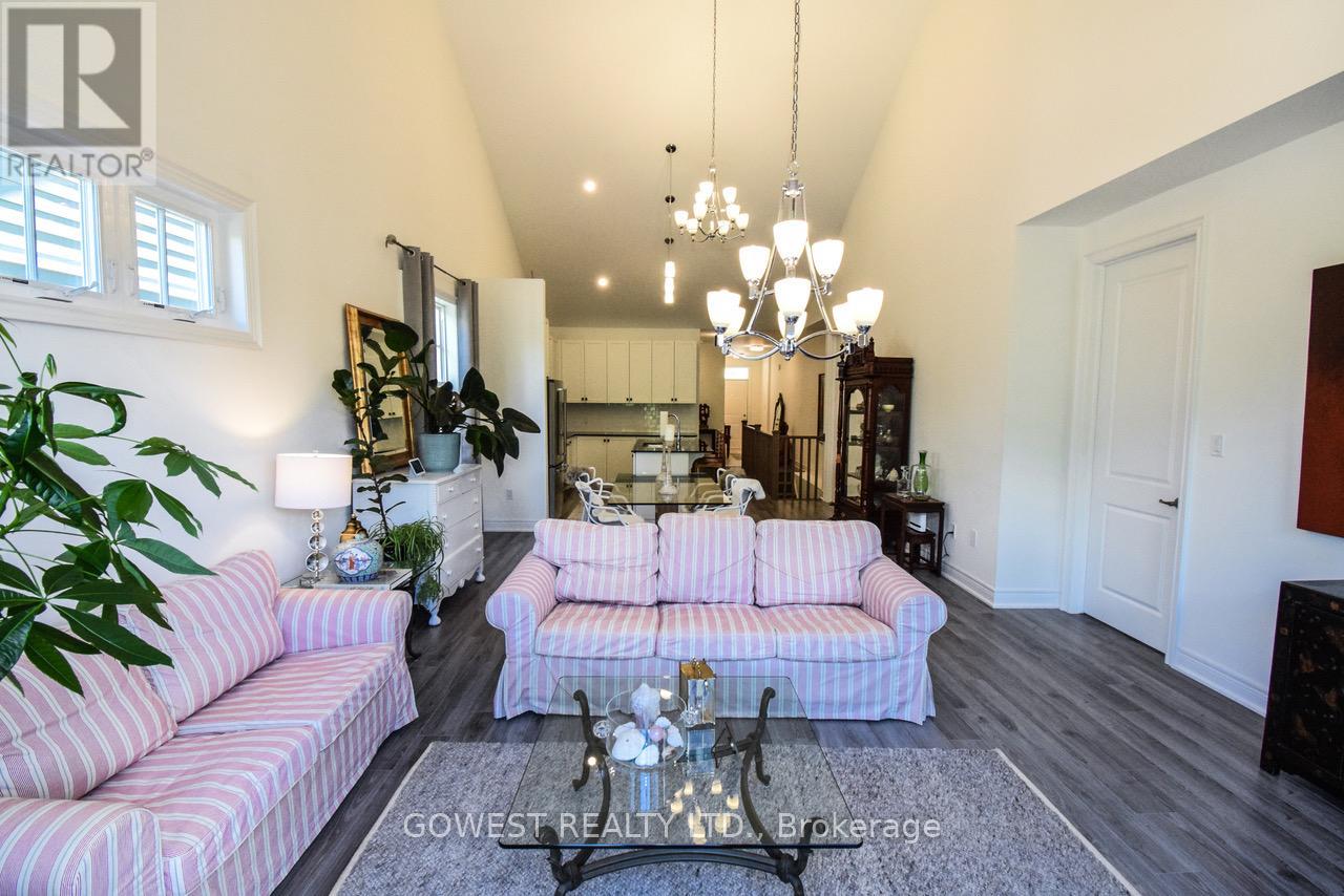 58 Paradise Grove, Niagara-On-The-Lake, Ontario  L0S 1T0 - Photo 22 - X12461883