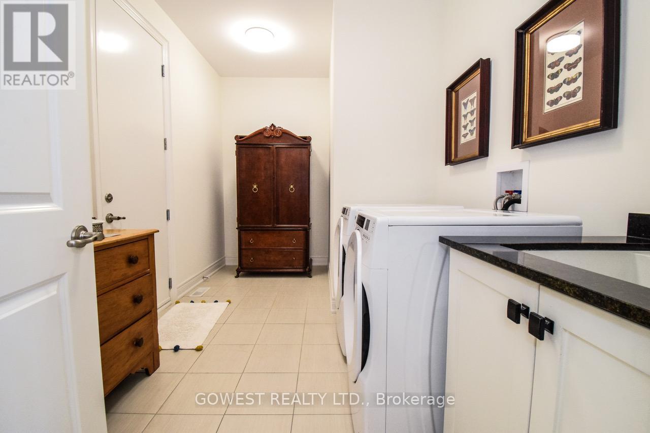 58 Paradise Grove, Niagara-On-The-Lake, Ontario  L0S 1T0 - Photo 36 - X12461883