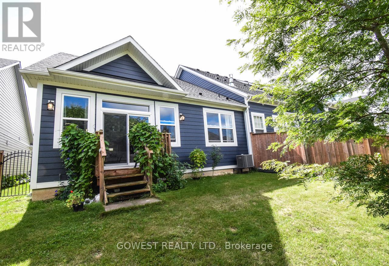 58 Paradise Grove, Niagara-On-The-Lake, Ontario  L0S 1T0 - Photo 43 - X12461883