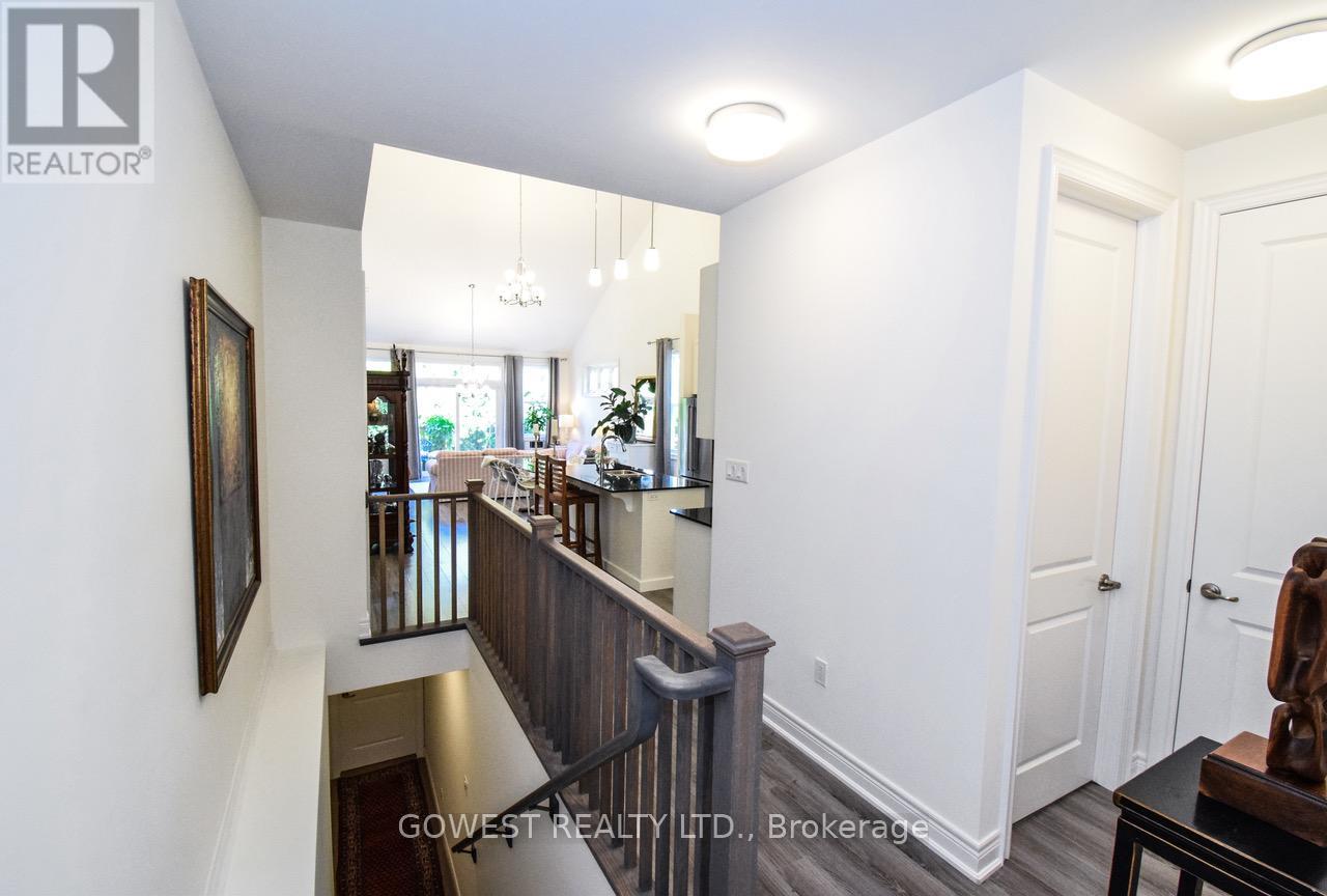 58 Paradise Grove, Niagara-On-The-Lake, Ontario  L0S 1T0 - Photo 7 - X12461883