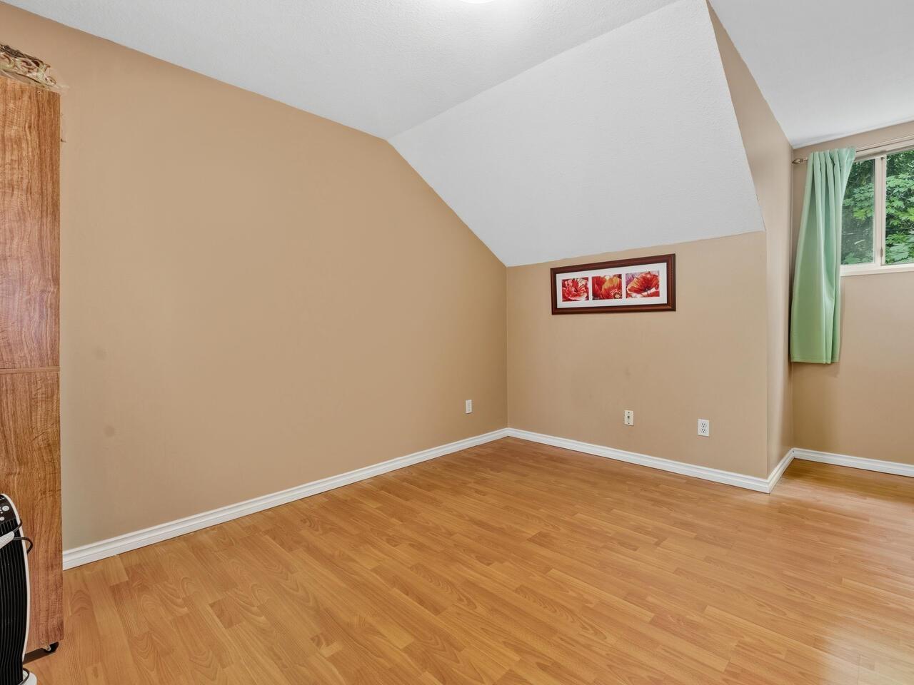 210 10308 155a Street, Surrey, British Columbia  V3R 4K5 - Photo 14 - R3057847
