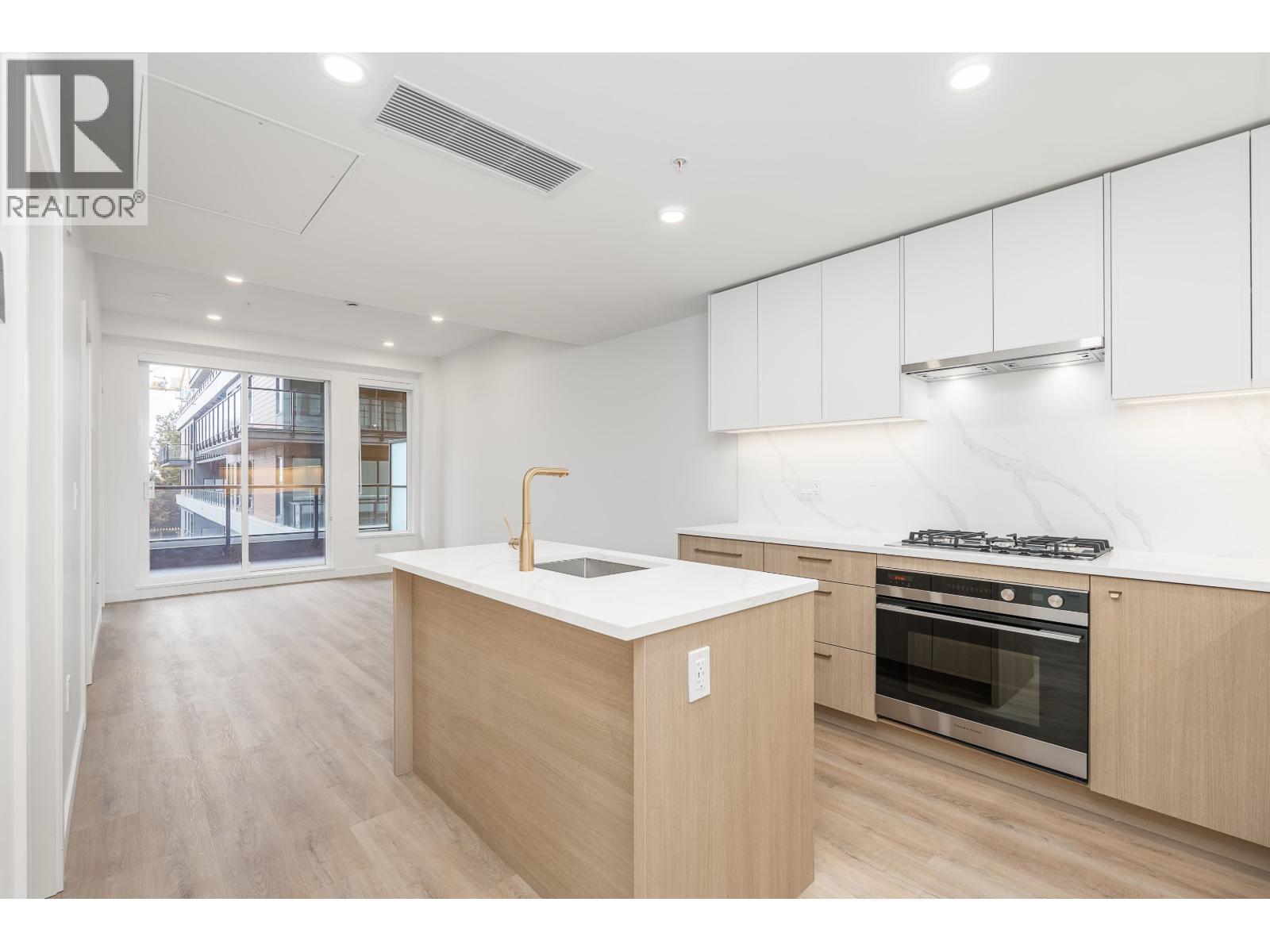311 600 ROCHESTER AVENUE, coquitlam, British Columbia