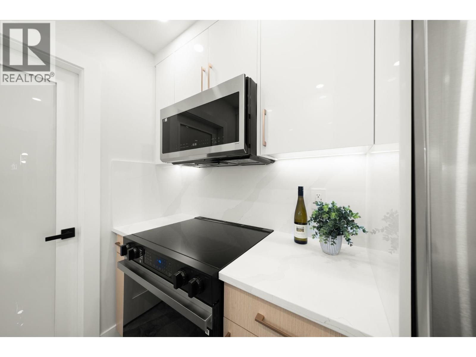 48 3046 Coast Meridian Road, Port Coquitlam, British Columbia  V3B 5B6 - Photo 15 - R3058115