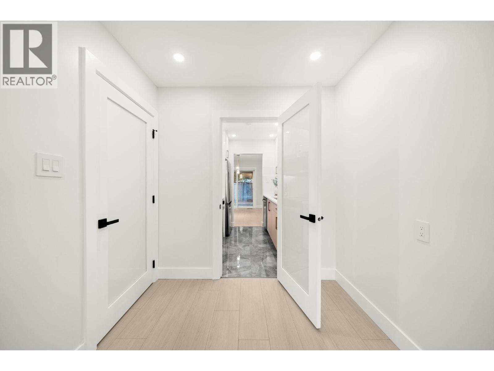 48 3046 Coast Meridian Road, Port Coquitlam, British Columbia  V3B 5B6 - Photo 17 - R3058115