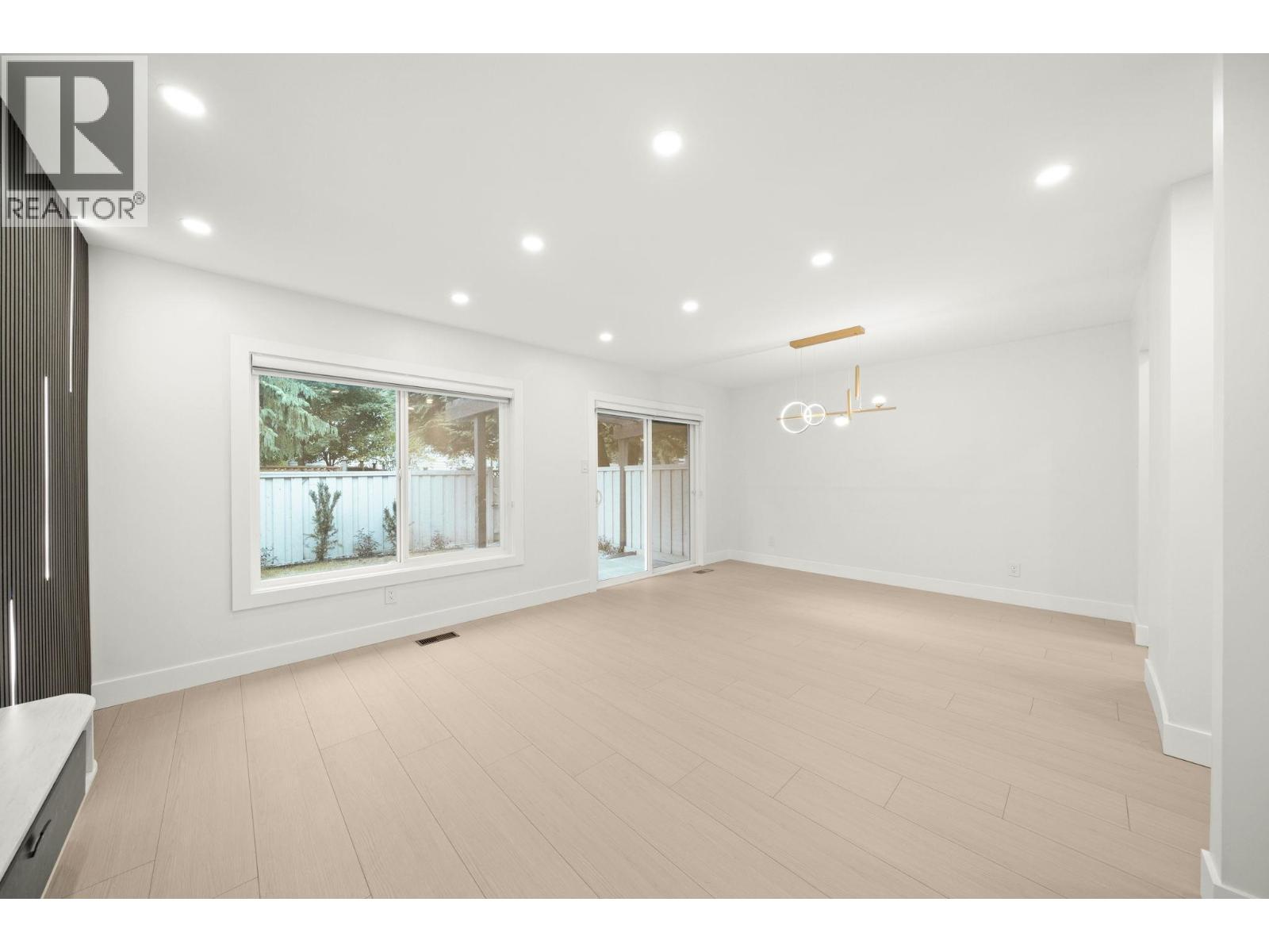 48 3046 Coast Meridian Road, Port Coquitlam, British Columbia  V3B 5B6 - Photo 7 - R3058115