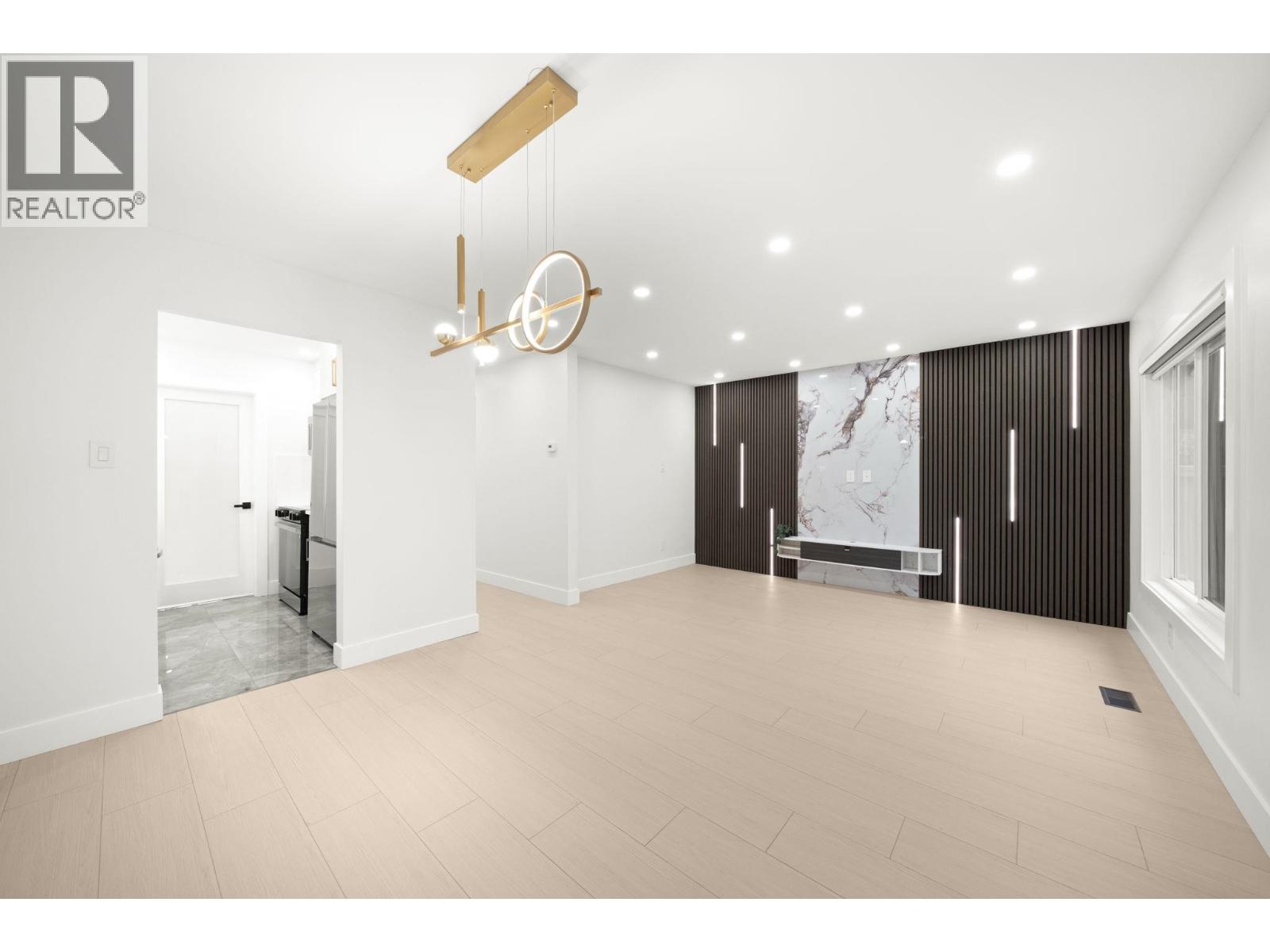 48 3046 Coast Meridian Road, Port Coquitlam, British Columbia  V3B 5B6 - Photo 9 - R3058115