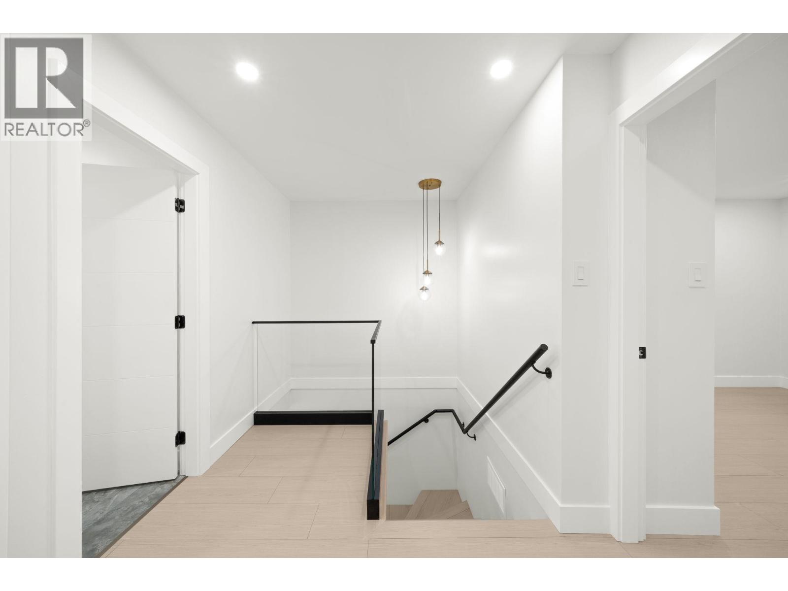 48 3046 Coast Meridian Road, Port Coquitlam, British Columbia  V3B 5B6 - Photo 24 - R3058115