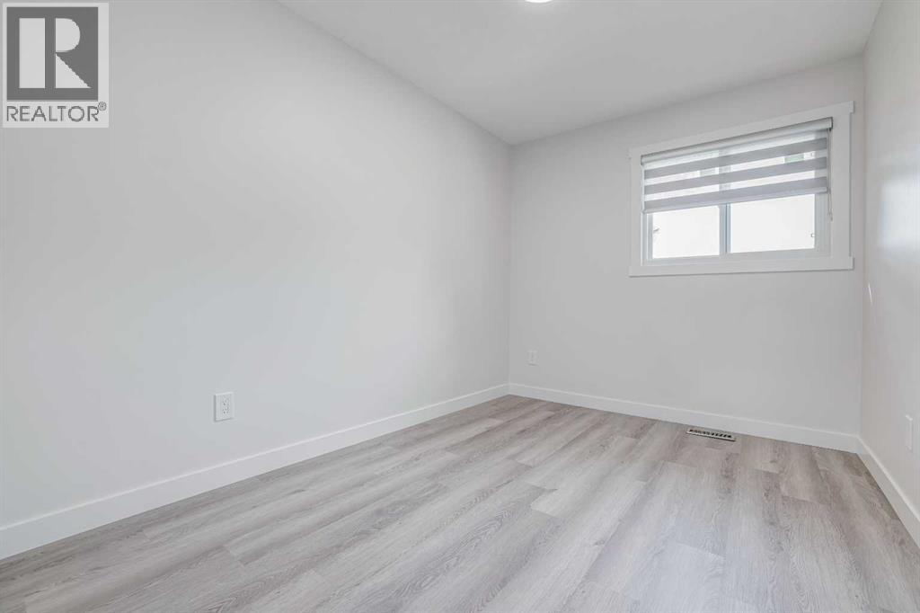 152 Falconridge Crescent Ne, Calgary, Alberta  T3J 3E9 - Photo 13 - A2253161