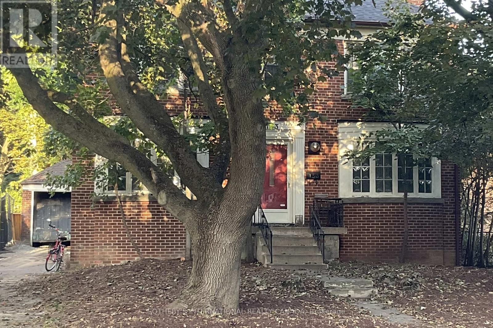 153 GLEN CEDAR ROAD, Toronto, Ontario