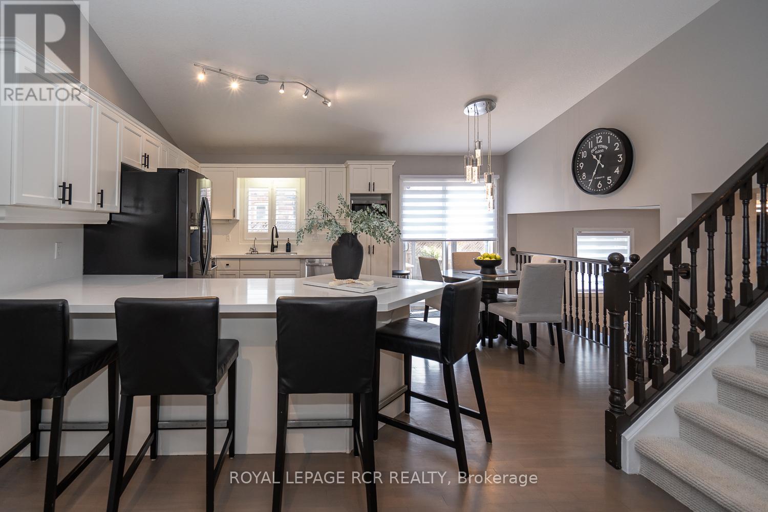 80 Spencer Avenue, Orangeville, Ontario  L9W 5E7 - Photo 7 - W12460541