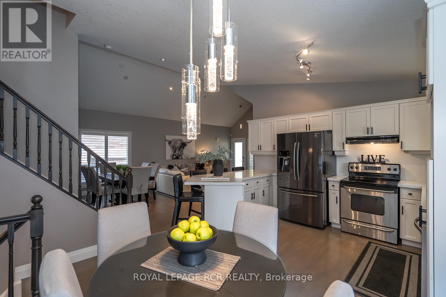 80 Spencer Avenue, Orangeville, Ontario  L9W 5E7 - Photo 14 - W12460541