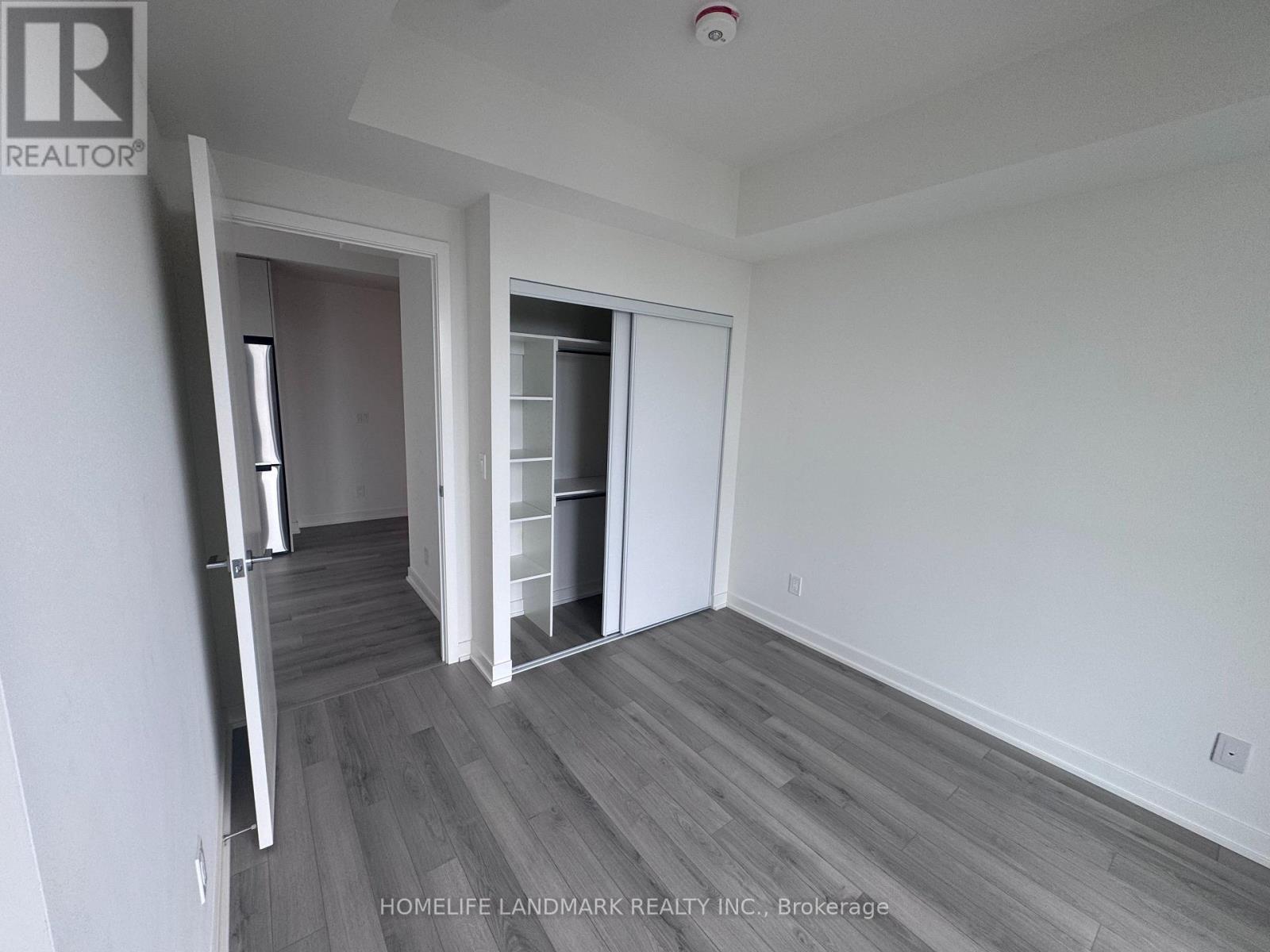 #1309 - 3079 Trafalgar Road, Oakville, Ontario  L6H 8C5 - Photo 4 - W12460958