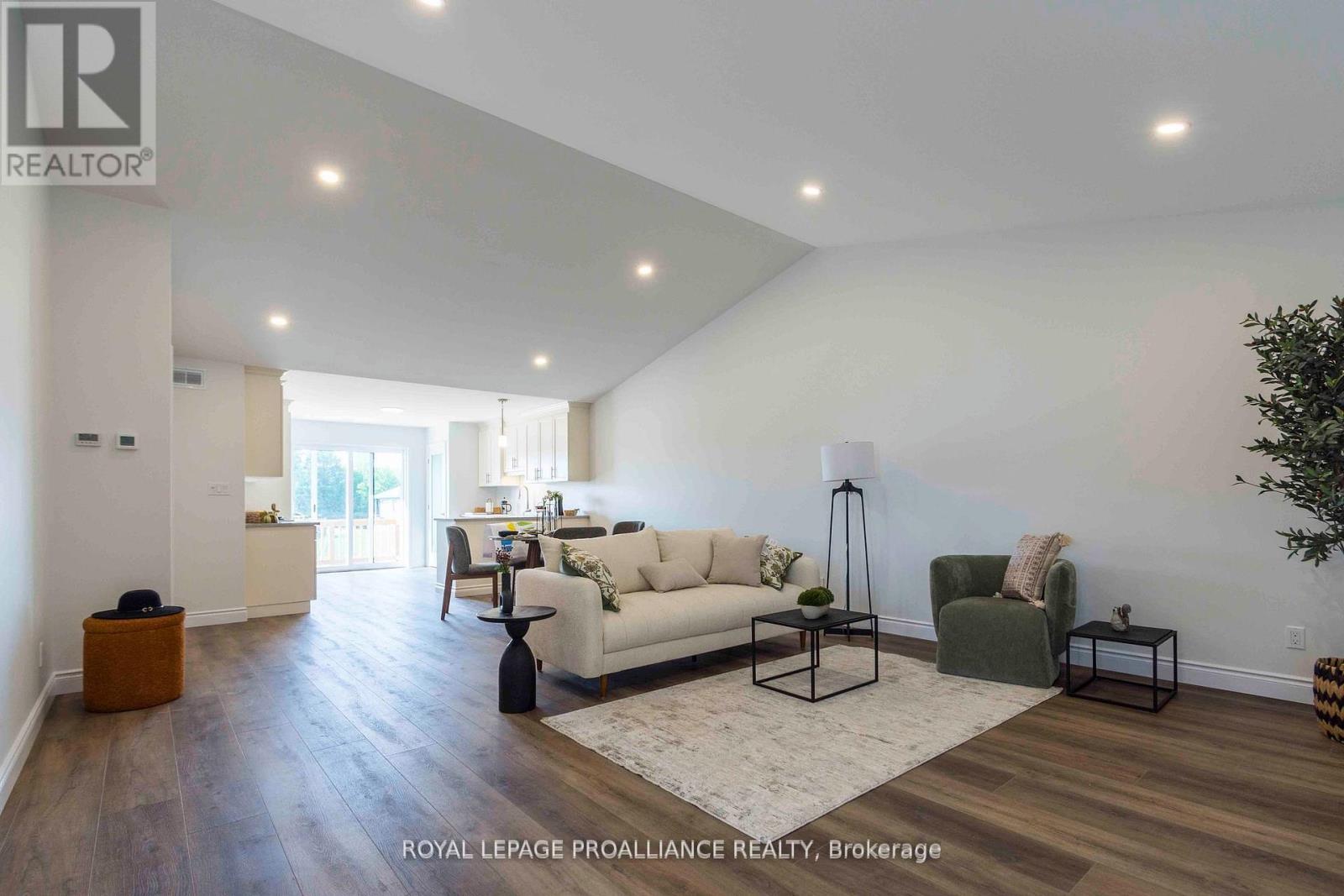 47 Mackenzie John Crescent, Brighton, Ontario  K0K 1H0 - Photo 5 - X12328237