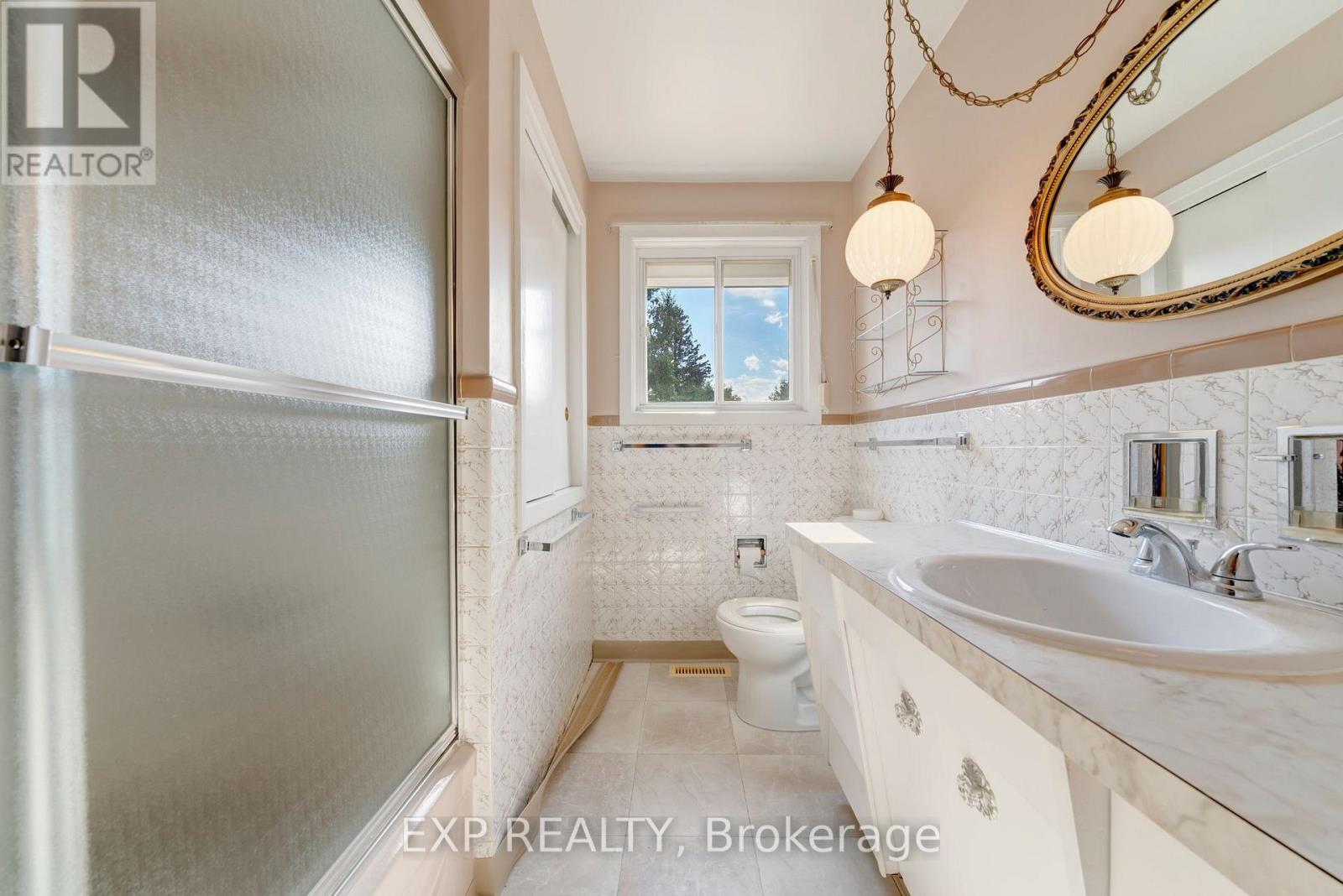 628 Scott Street, St. Catharines, Ontario  L2M 3X8 - Photo 20 - X12461918